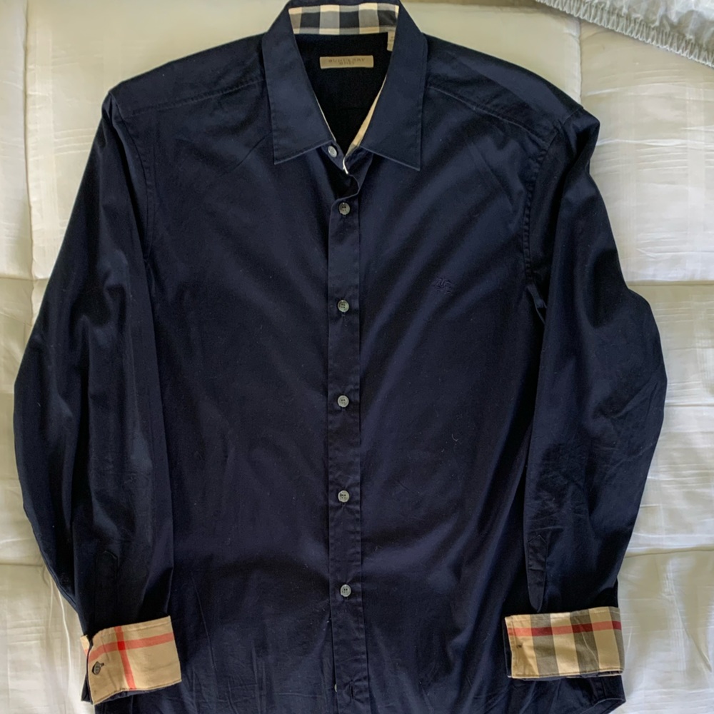 Burberry Button Down - 97% cotton 3% elastane